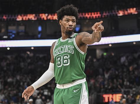 Celtics' Marcus Smart wins 2021.